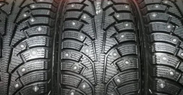 Как выбрать идеальную зимнюю резину 205/55 R16: советы экспертов и обзор преимуществ